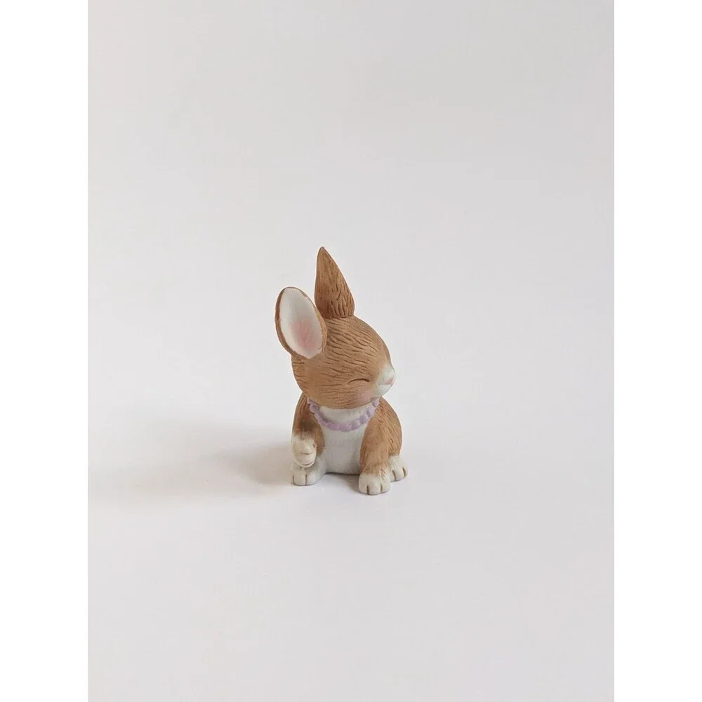 1990‎ Avon A Mother’s Love Bunny Figurine Bisque Porcelain Rabbit Easter Decor